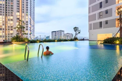 YO's Homes Rivergate Apartment Infinity Pool Near District 1 – Fotos 4